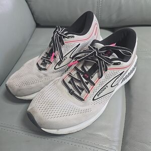 Brooks Ariel GTS‎ 23 Shoes Women’s Size 10 Running Sneakers 1203901B078 Gray